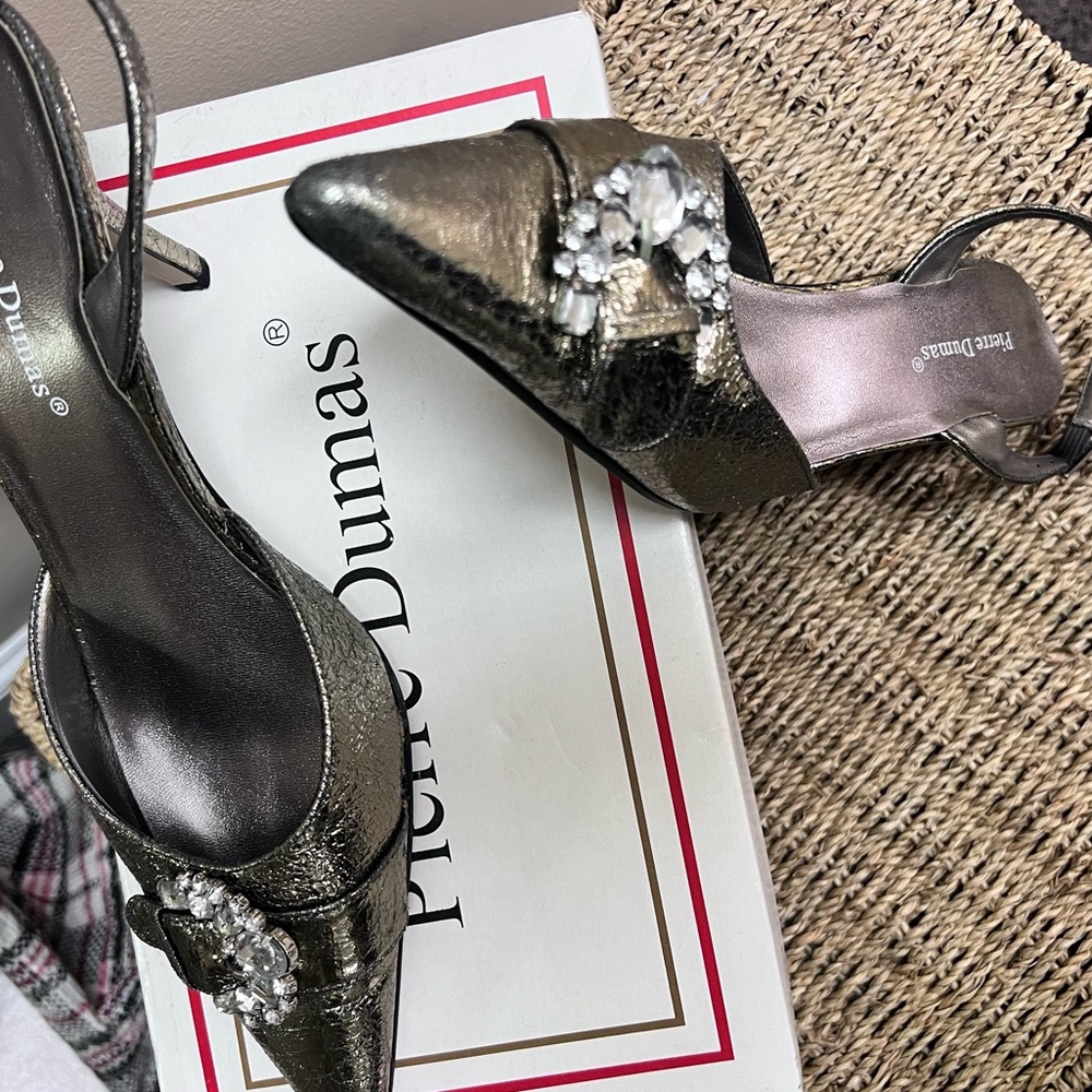 Pierre Dumas heels size 10